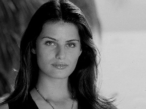 The look, Isabeli Fontana, Necklace
