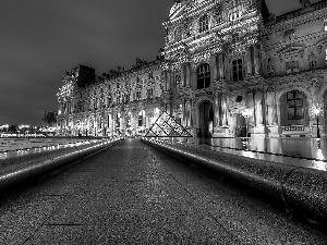 Fragment of the Louvre, Paris, night