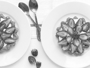 Spoons, strawberries, Plates