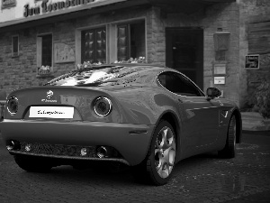 Alfa Romeo 8C Kompetizione, Street