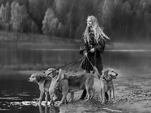 Dogs, Women, water, hunting