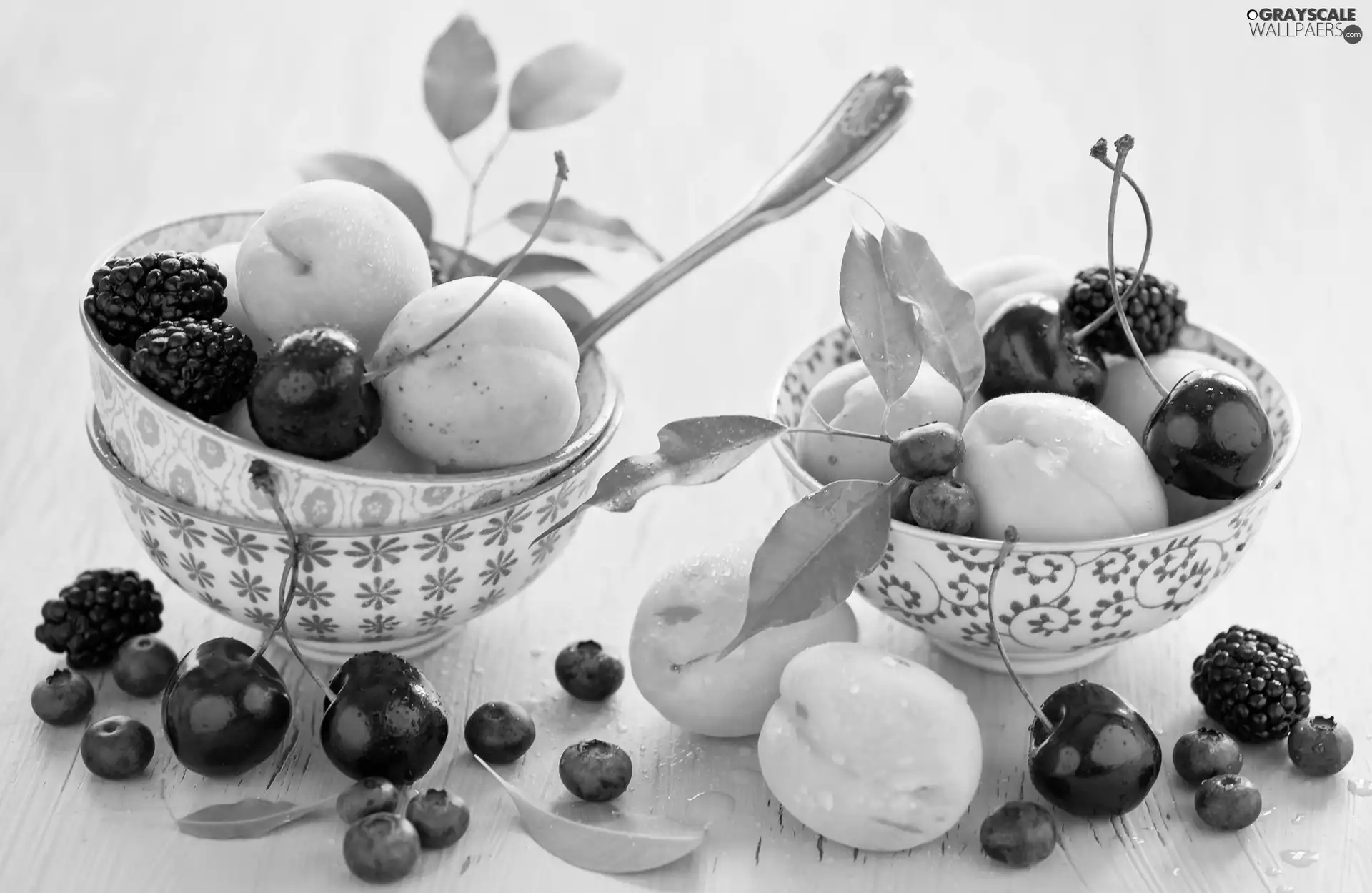 apricots, cherries, Bowls, blueberries