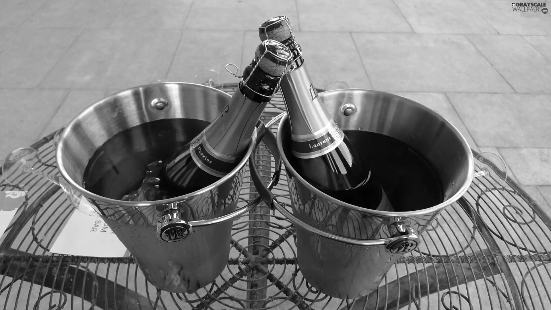 Buckets, Chilled, Champagne