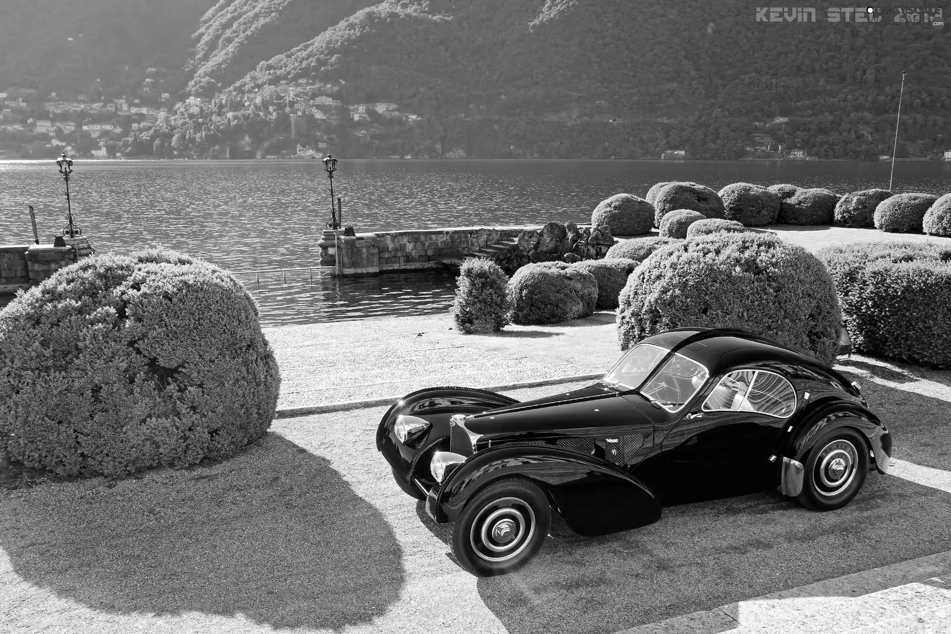 Lake Como, motor car, Bugatti, Italy