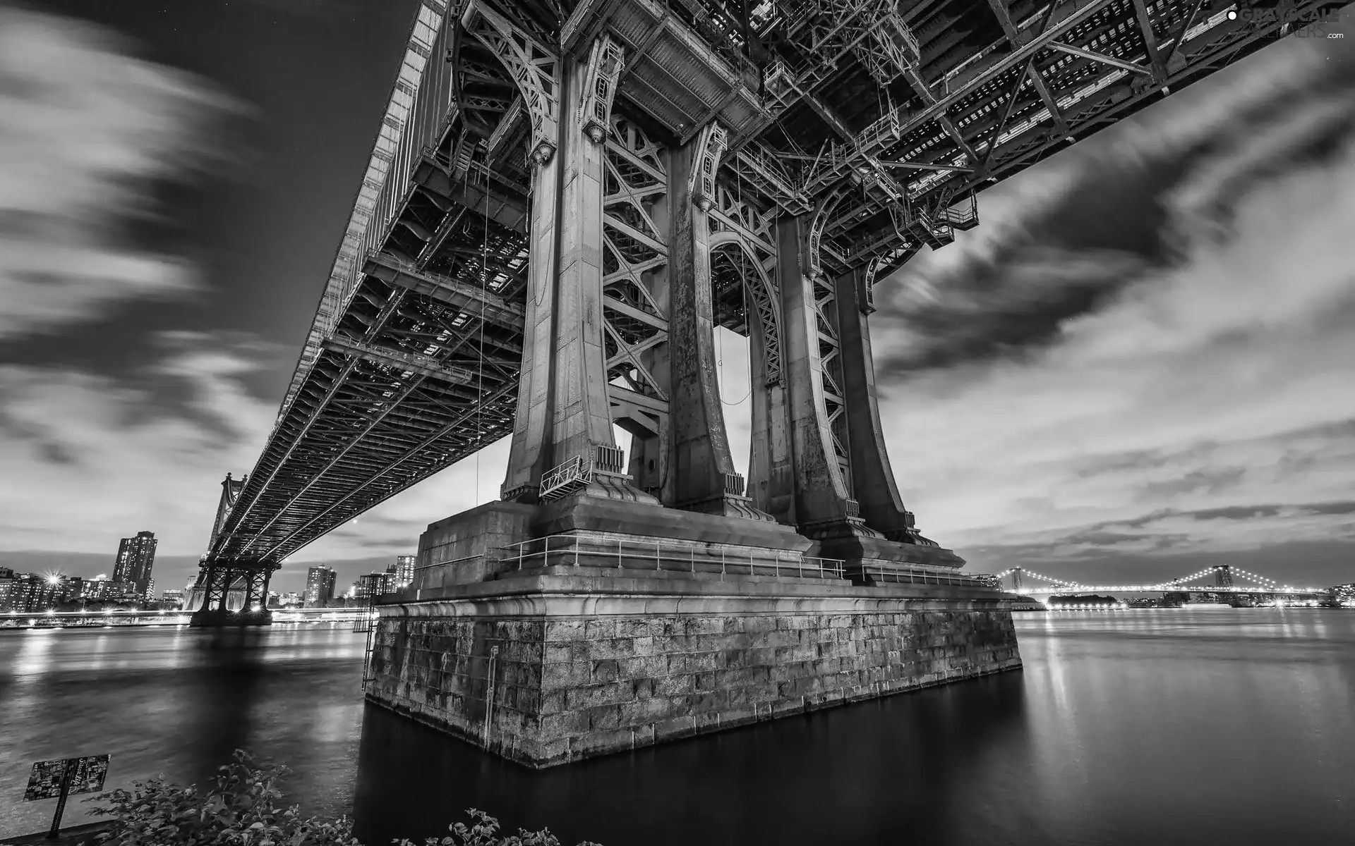 USA, River, Manhattan Bridge