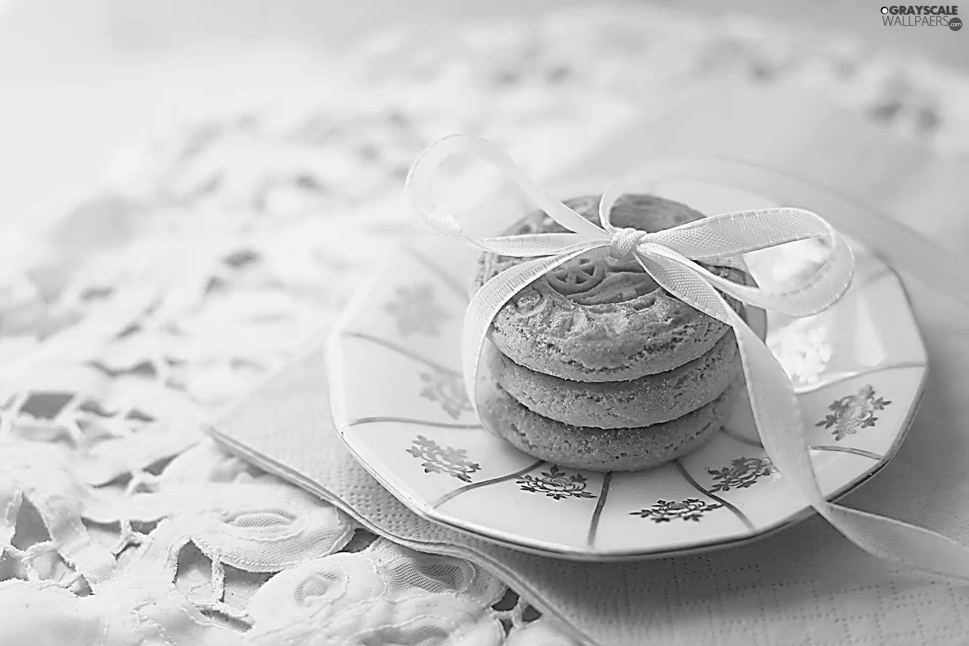 plate, Cookies, ribbon