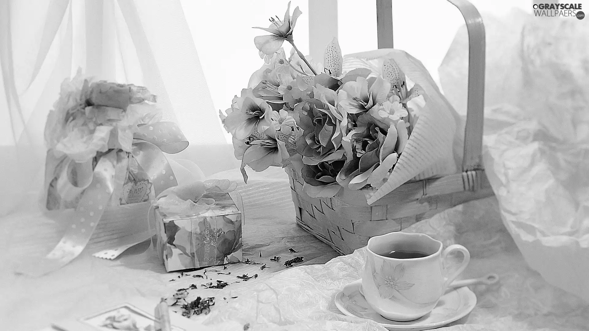 Present, tea, Flowers
