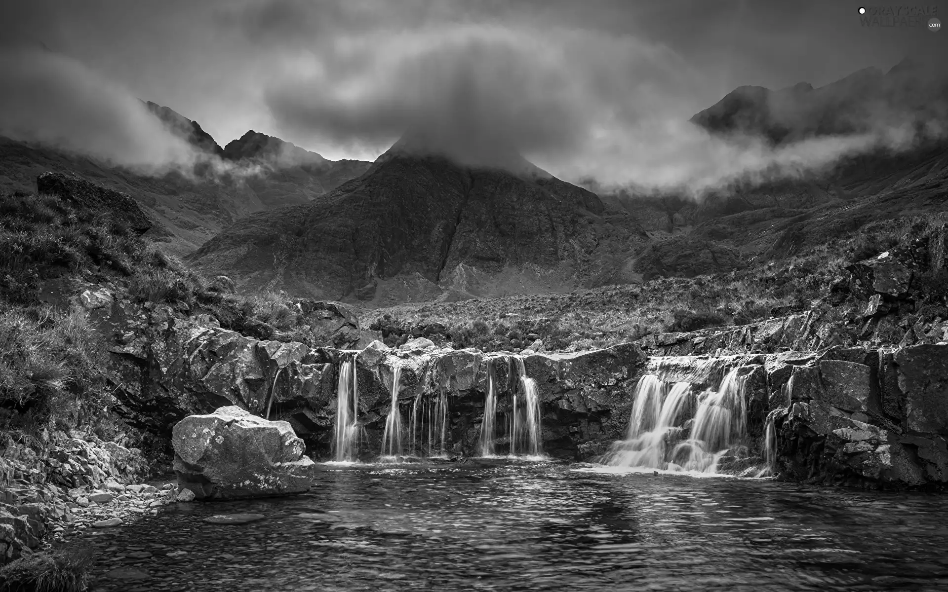 rocks, River, Scotland, VEGETATION, Isle of Skye, Stones, Mountains, clouds