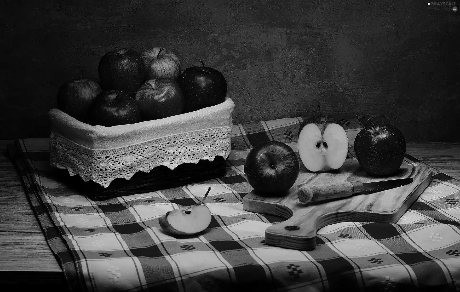 knife, tablecloth, basket, board, apples