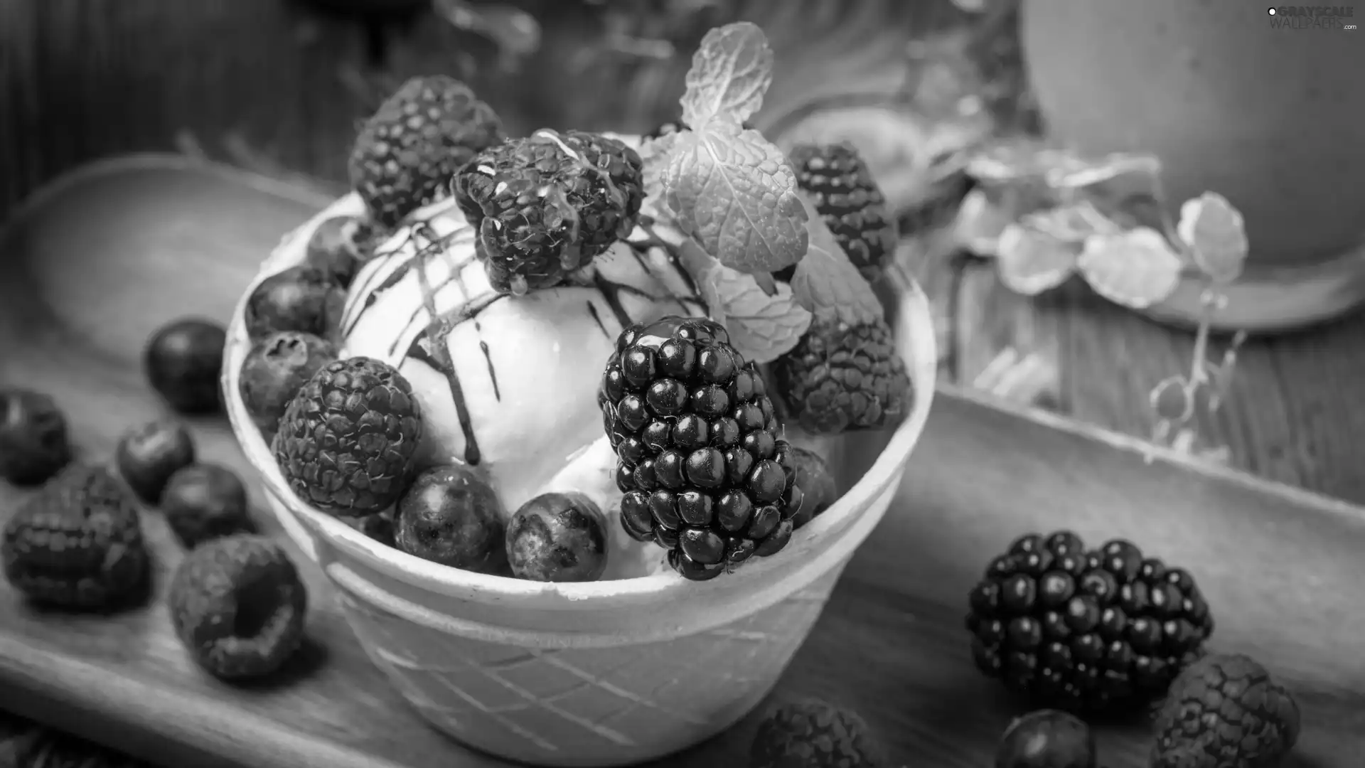 Waffle, raspberries, mint, blueberries, leaves, ice cream, dessert, blackberries
