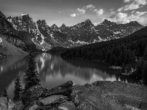 Mountains, Lake Moraine, clouds, woods, viewes, Banff National Park, Canada, trees