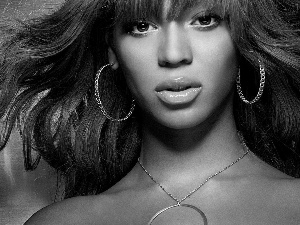 Beyonce Knowles, jewellery