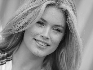 Smile, Doutzen Kroes, Blonde