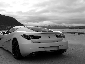 BMW M9, Back