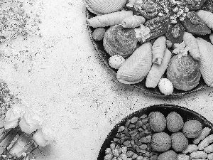 gypsophile, Flowers, nuts, bowls, Cookies, roses