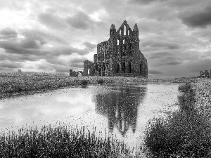 clouds, England, castle, Pond - car, ruins