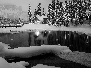viewes, trees, winter, lake, bridge, British Columbia, Mountains, Yoho National Park, Canada, Emerald Lake, house, Floodlit