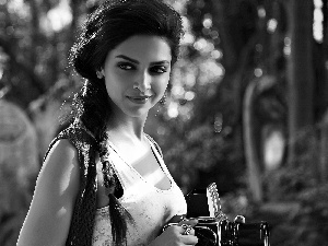 Deepika Padukone, Camera