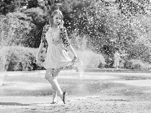 Fountains, Women, Blonde