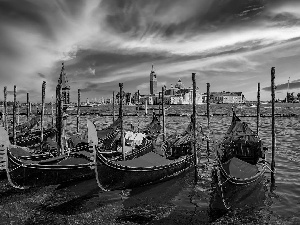 Basilica of San Giorgio Maggiore, Canal Grande, Harbour, Venice, Gondolas, Narrows, Lighthouse, Italy, clouds, boats