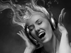 Big Fire, girl, HEADPHONES