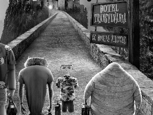 Hotel Transylvania, monsters