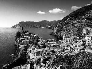 Ligurian Sea, Varnazza, Italy, Town