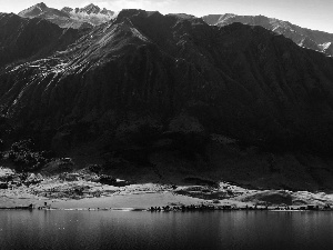 car in the meadow, Mountains, lake