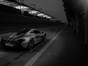 McLaren, Street, lighting, P1