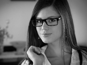 Little Caprice, Glasses