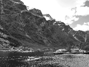 Mountains, River, Yachts