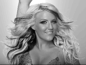 Natalie Horler, Cascada