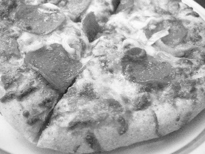 home, pizza