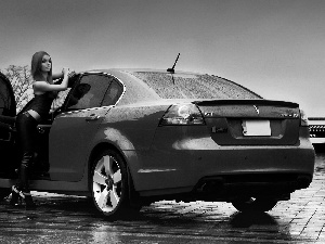 parking, girl, Pontiac G8