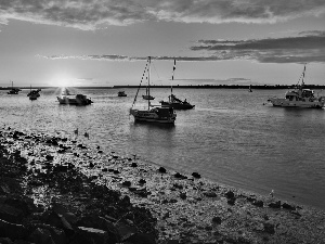 Boats, rays of the Sun, lake, Sailboats