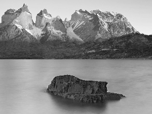 Torres del Paine National Park, lake, Torres del Paine, Mountains, edifice, Patagonia, Chile, Cordillera