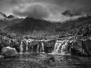 rocks, River, Scotland, VEGETATION, Isle of Skye, Stones, Mountains, clouds