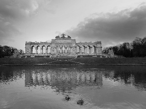 Schonbrunn, Park, sun, gloriette, west