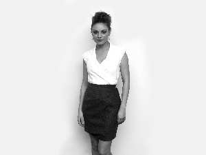 Mila Kunis, black, Skirt