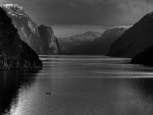 Mountains, cloudy, Sky, lake