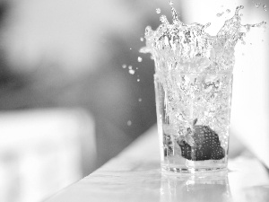 Strawberry, cup, water