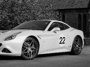 White, Ferrari California T