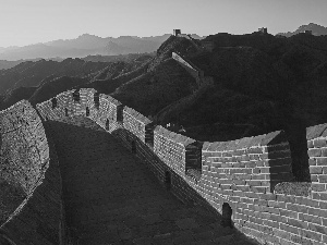 Great Chinese Wall, The Hills