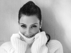 Sweater, Kim Kardashian, White