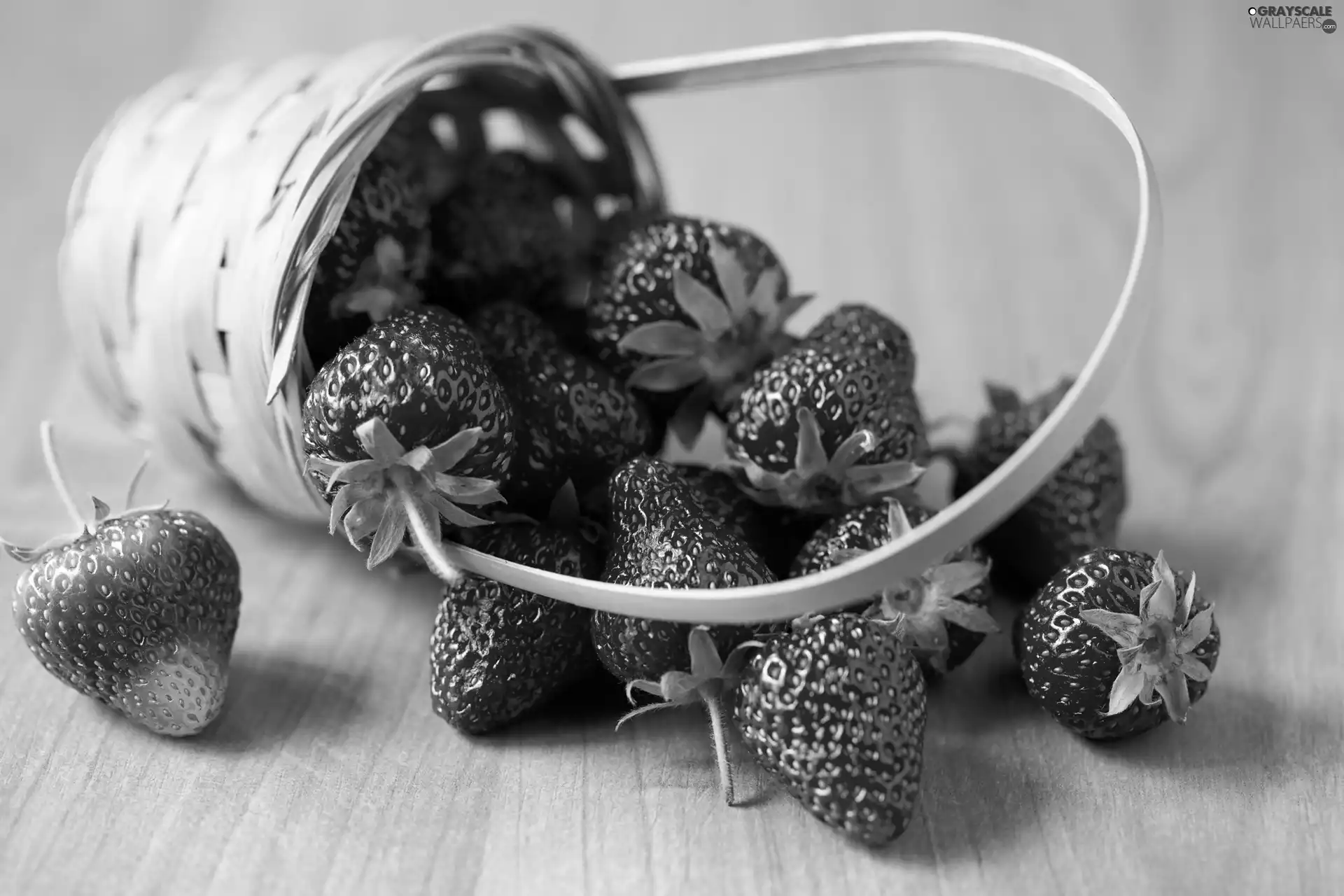 basket, scattered, strawberries