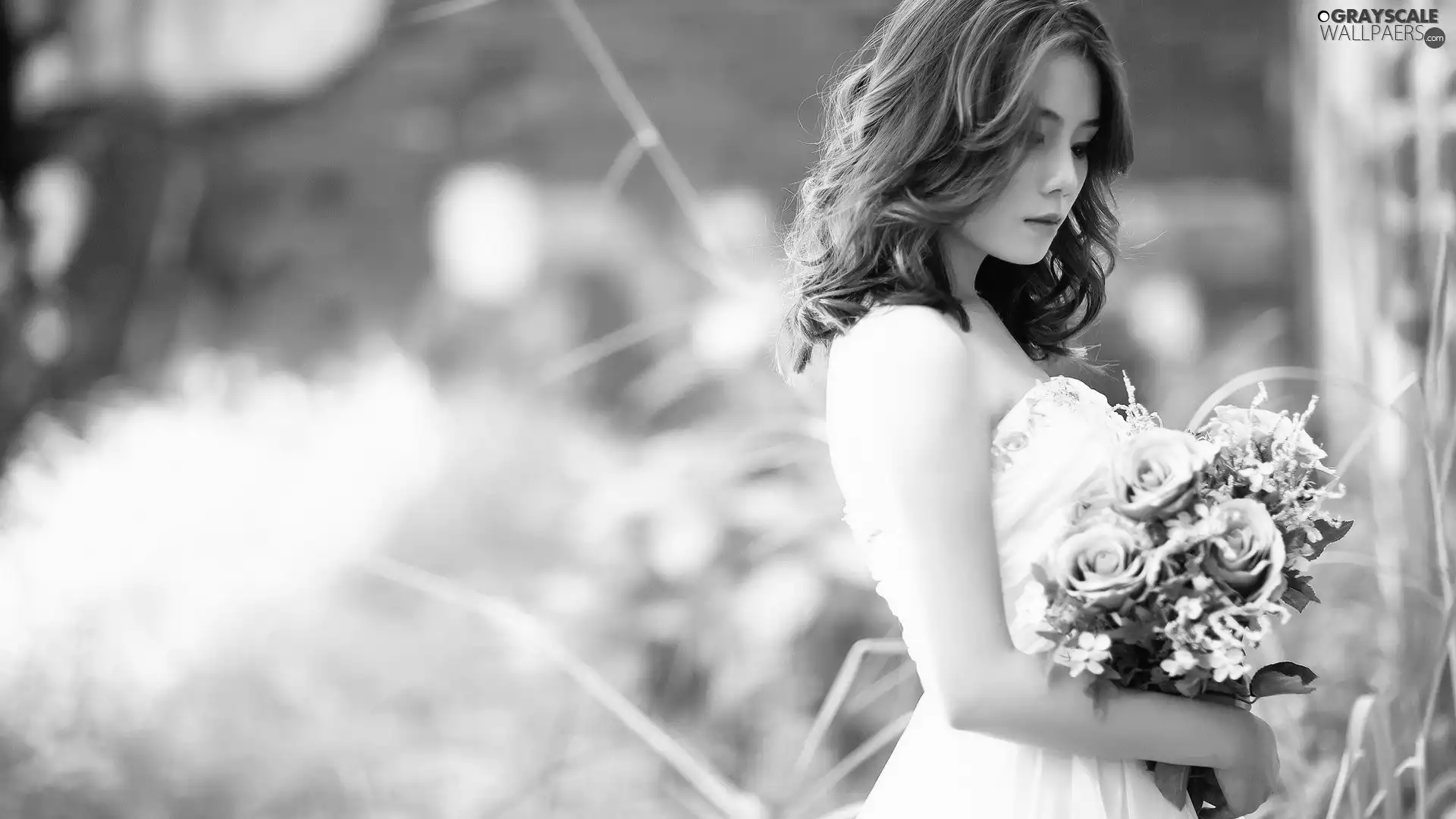 girl, Bouquet of Flowers