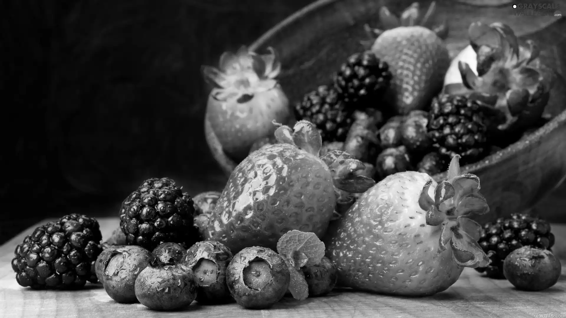 strawberries, blueberries, bowl, blackberries