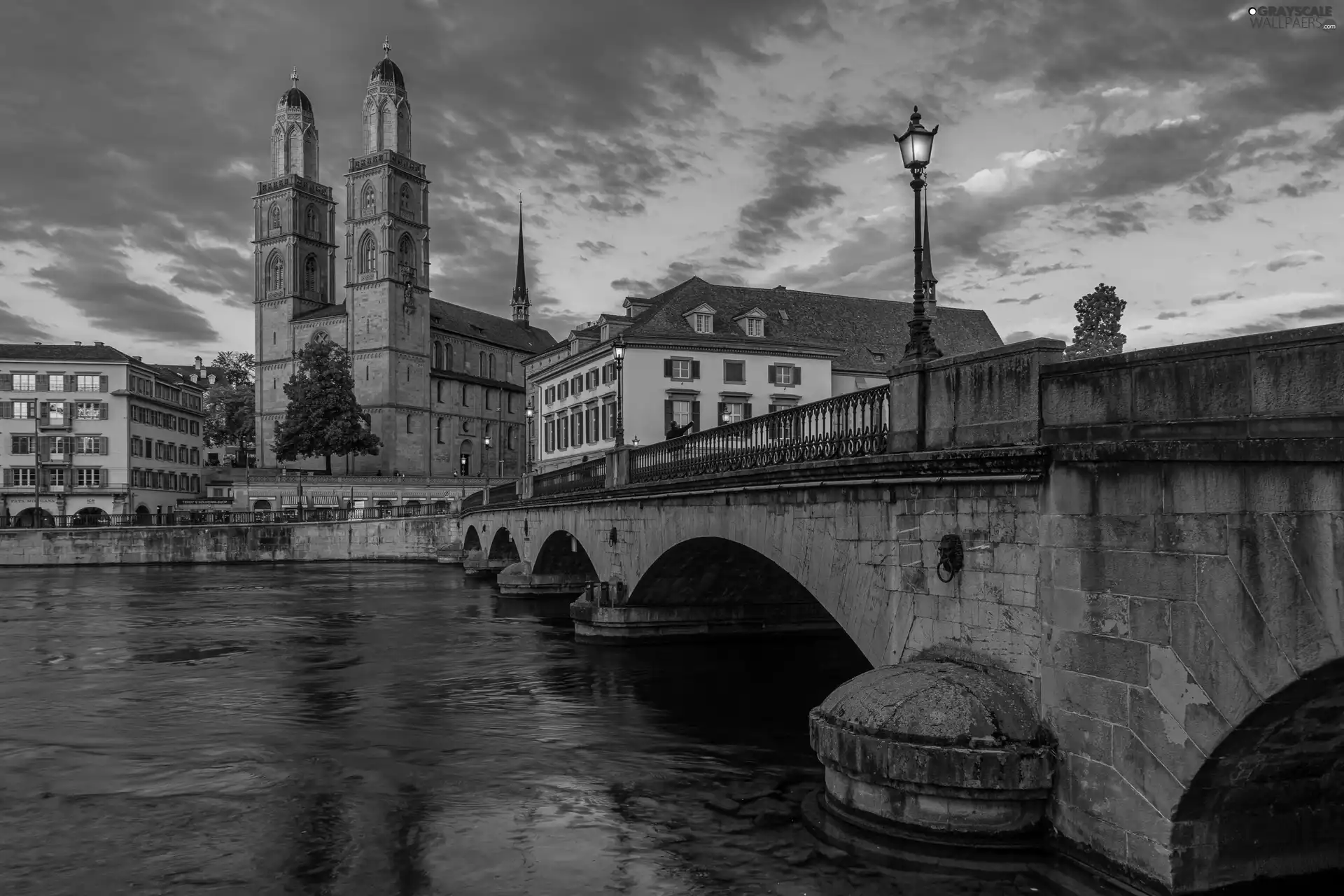 Lighthouse, River Limmat, Zurich, Switzerland, Grossmunster Church, bridge