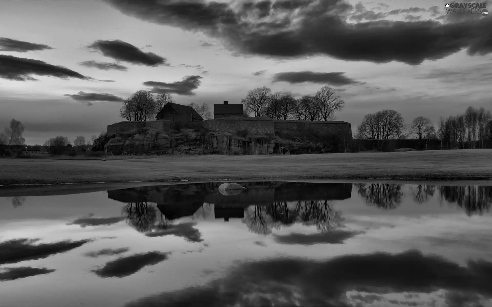 Sky, the walls, buildings, water