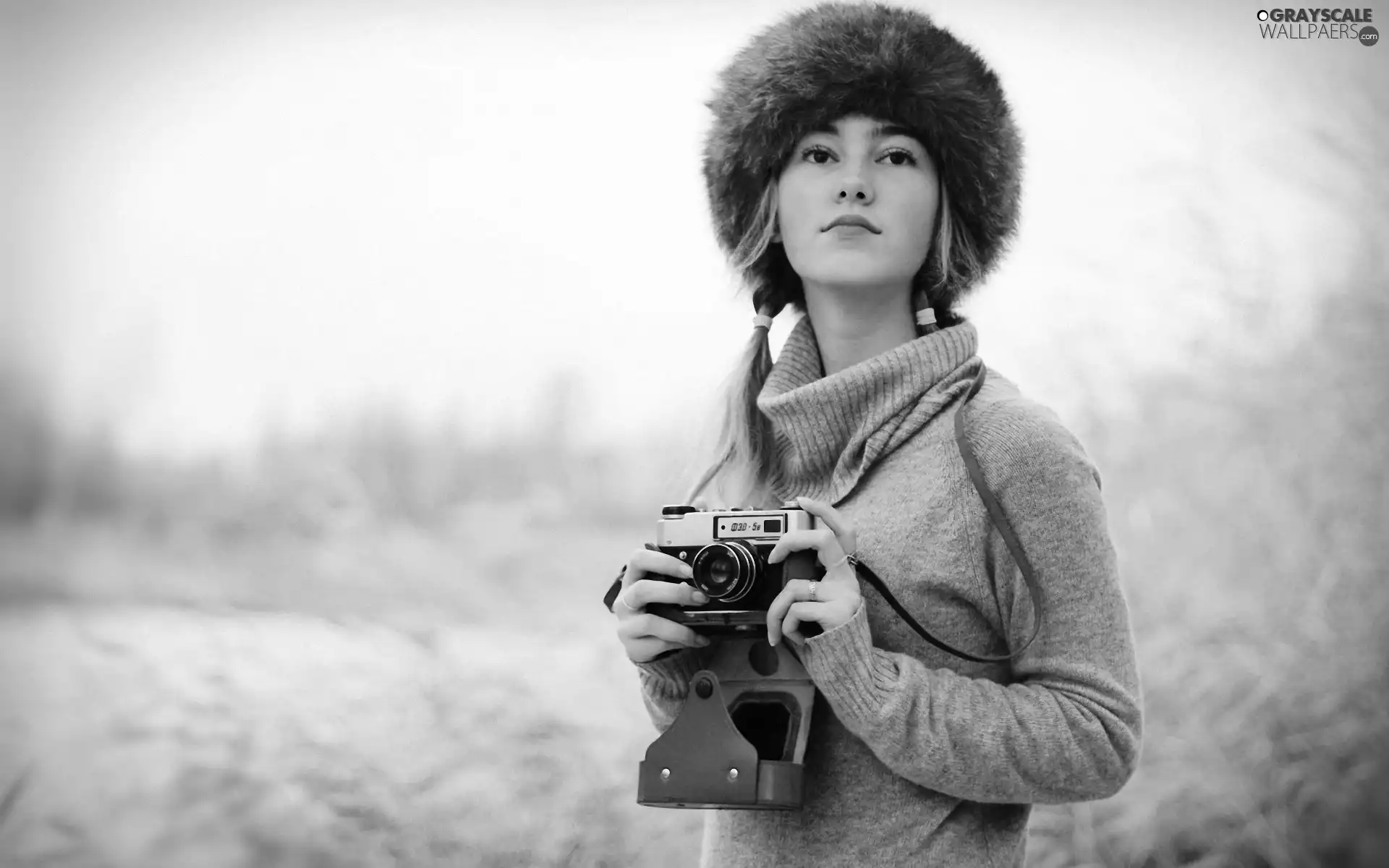 Camera, Women, Hat